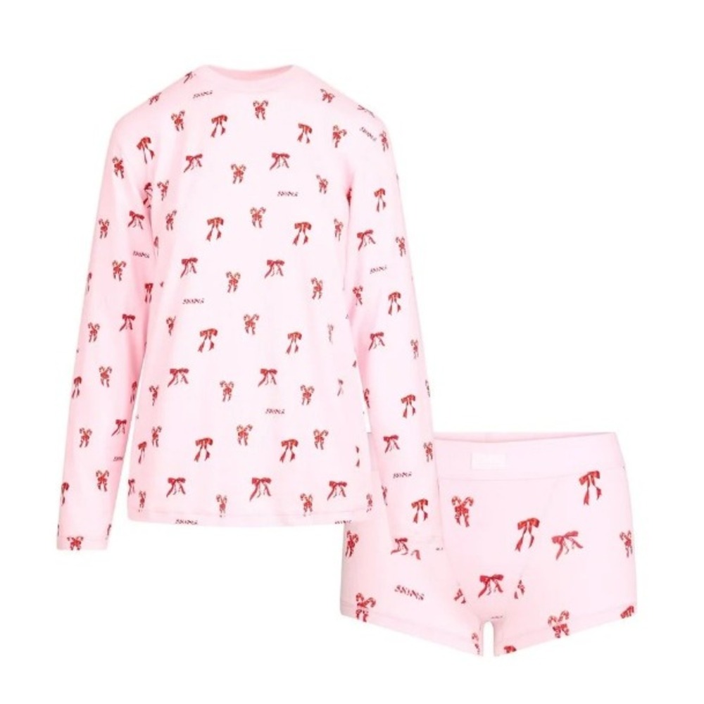 Skims Boyfriend Long Sleeve and Boxer Set Candy Bow Print Pink XXS ST-SST-10124W